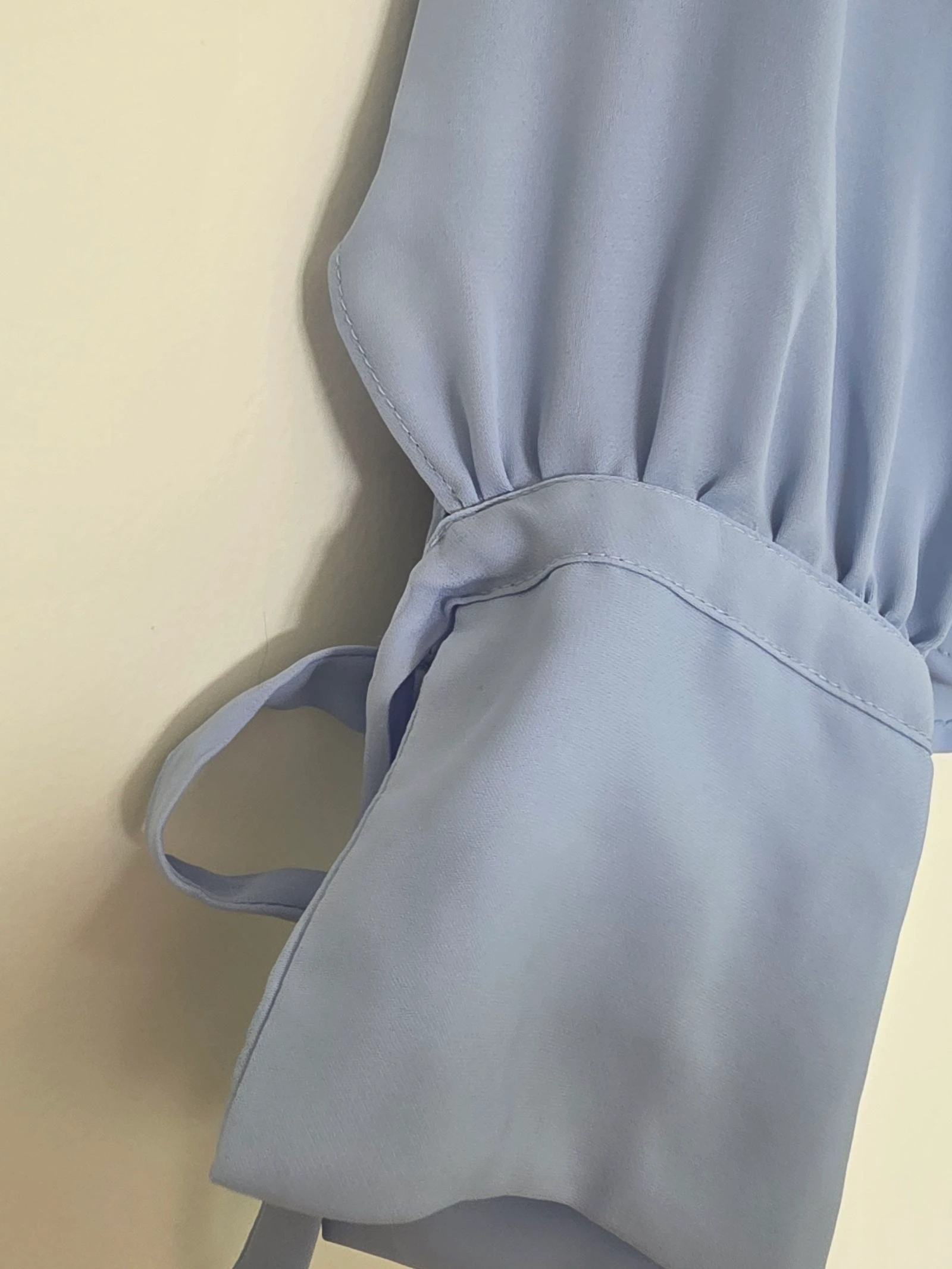 Chemisier bleu à paillettes | Zara | T.L – photo 4